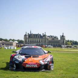 McLaren Chantilly