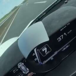 VIDEO PICK #1: LAFERRARI TOP SPEED 12 2020 04 18 11 51 38 26 LaFerrari top speed 372 km h YouTube uai