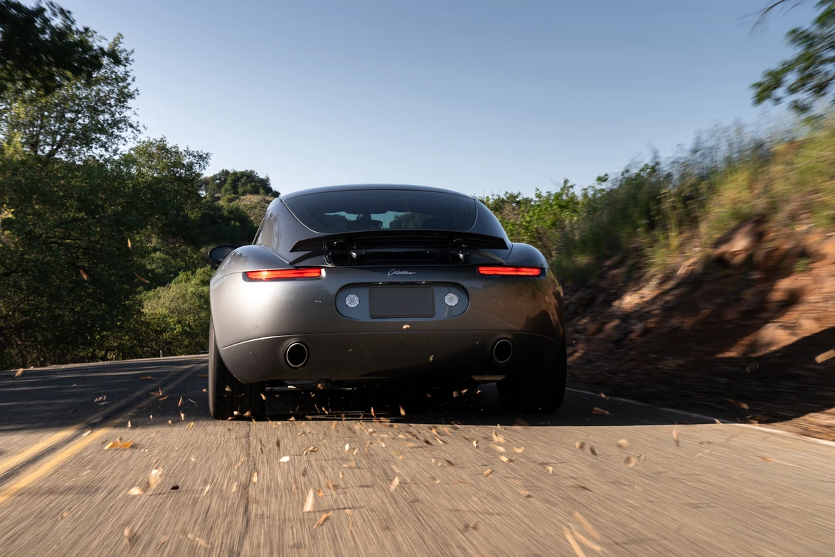 BMW Z8 Coupé: the car that should have existed 4 BMW Z8 Coupé Smit Oletha rear view
