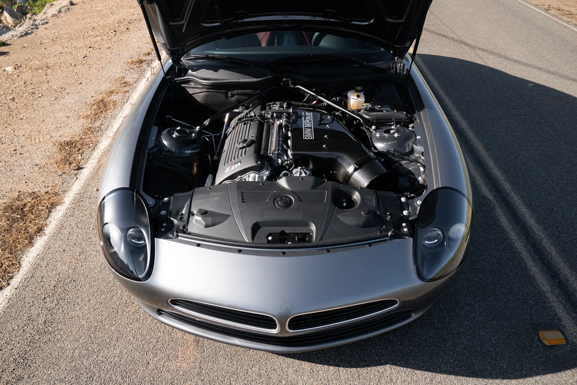 BMW Z8 Coupé: the car that should have existed 5 BMW Z8 Coupé Smit Oletha V8 engine