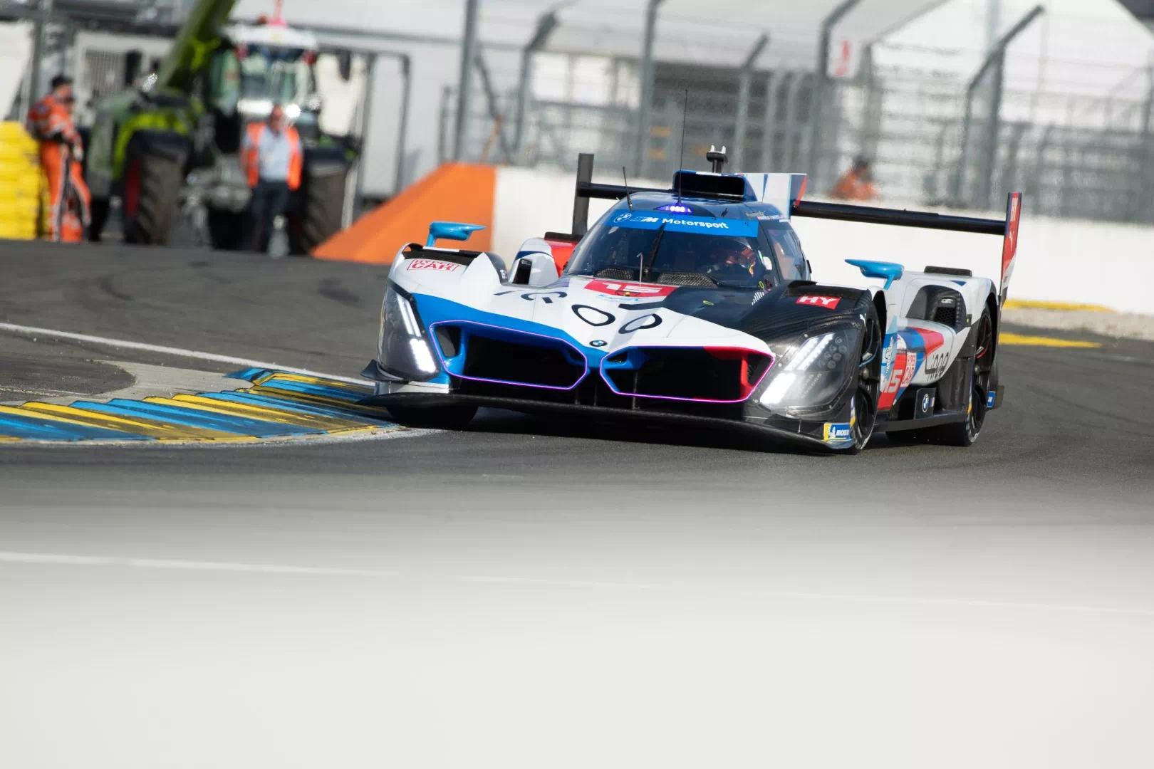 2024 BMW Motorsport Hypercar Hyperpole 24h Le Mans