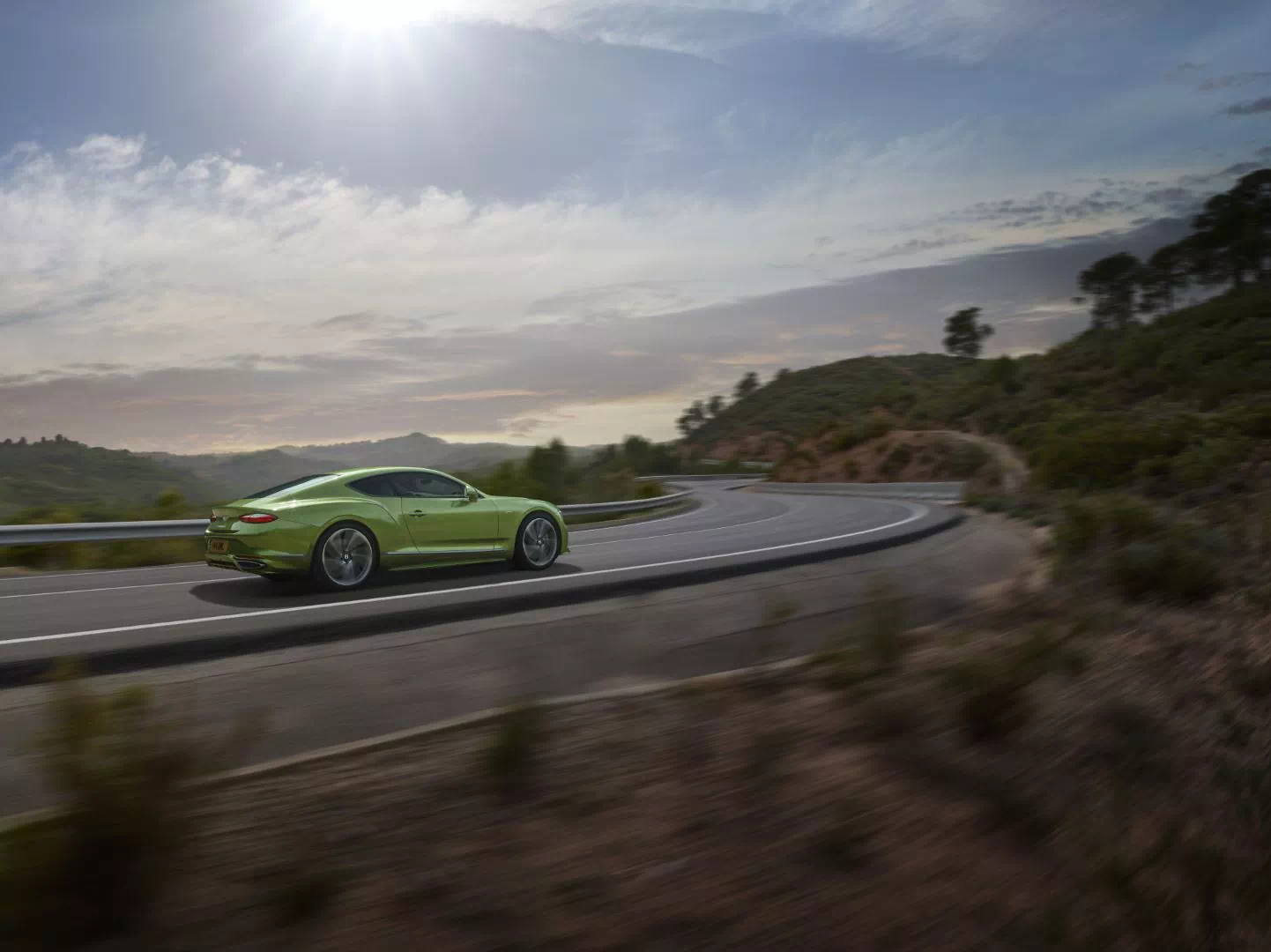 New Bentley Continental GT drops the W12 and goes PHEV 9 New Continental GT Speed 5