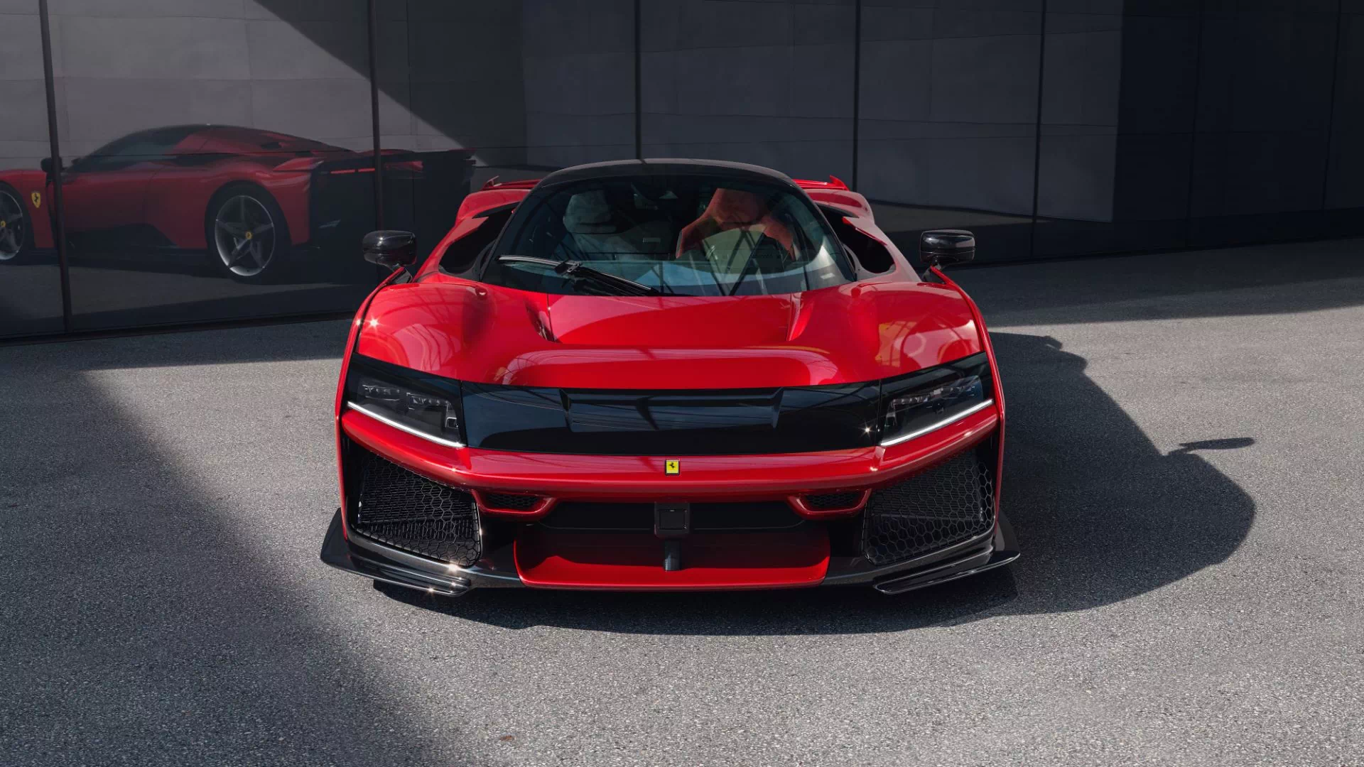 Ferrari F80 front view