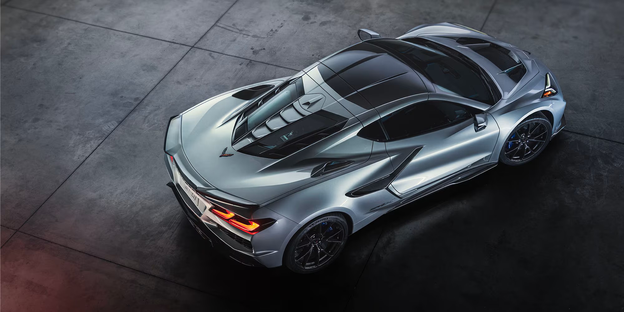 2026 Corvette ZR1X: America’s electrified hypercar weapon 2 Corvette ZR1X rear view