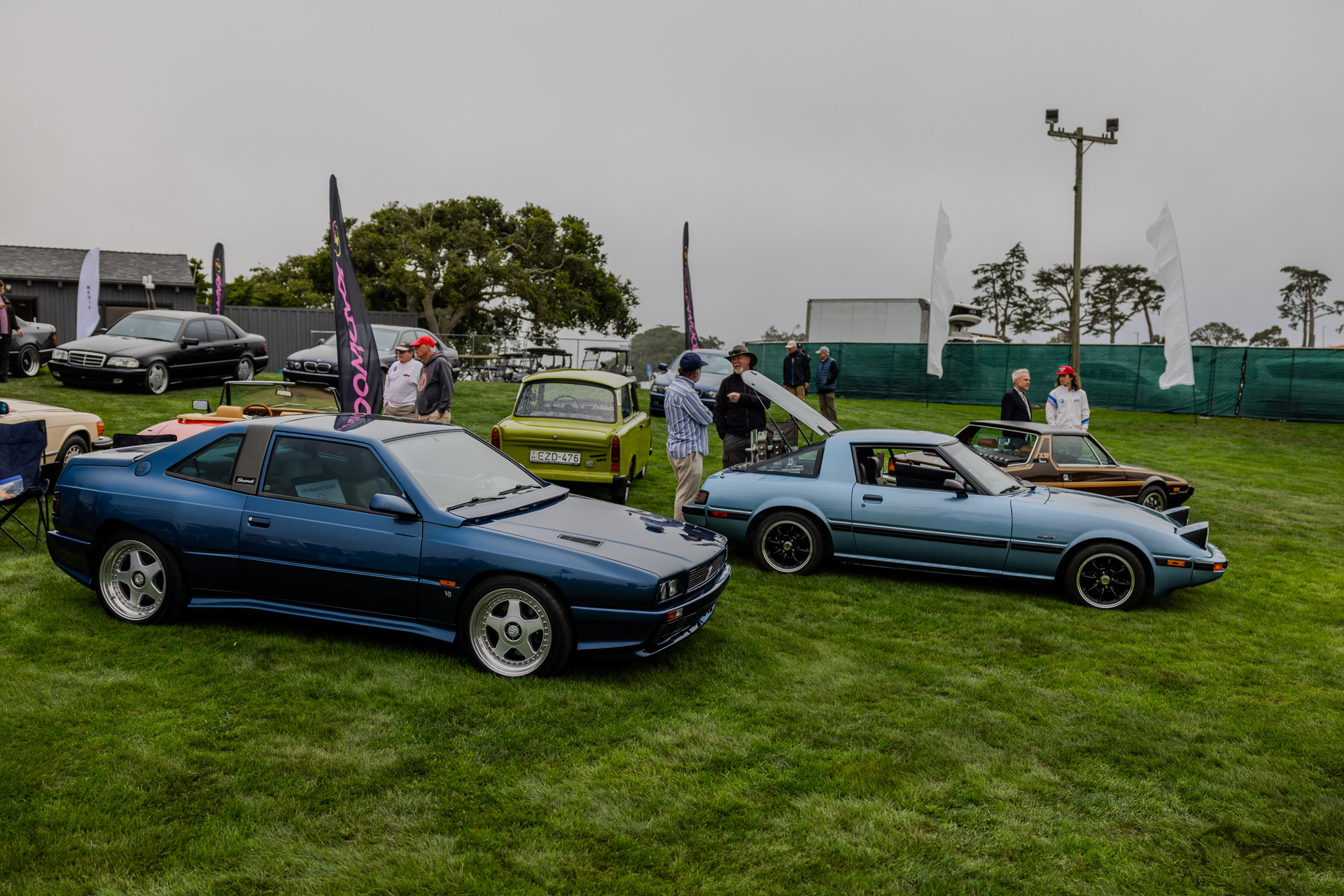 Paddock Monterey 2025 - Maserati Shamal & Mazda RX-7