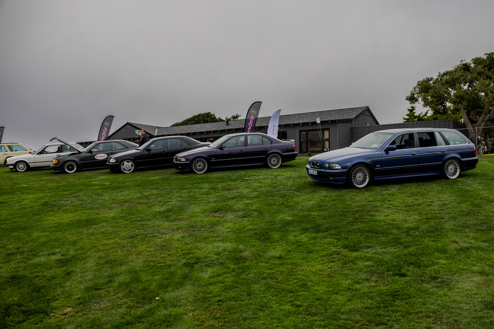 Paddock Monterey 2025 - Alpina B10s, Mercedes-Benz C W202 & 300 CE