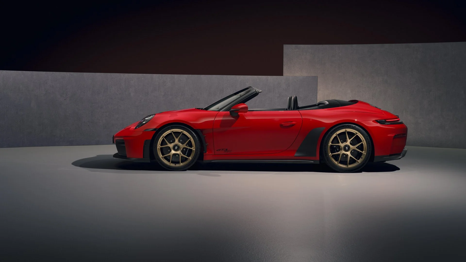 New Porsche 911 GT3 S/C: a manual, high-revving convertible 8 Porsche 911 GT3 S/C side view